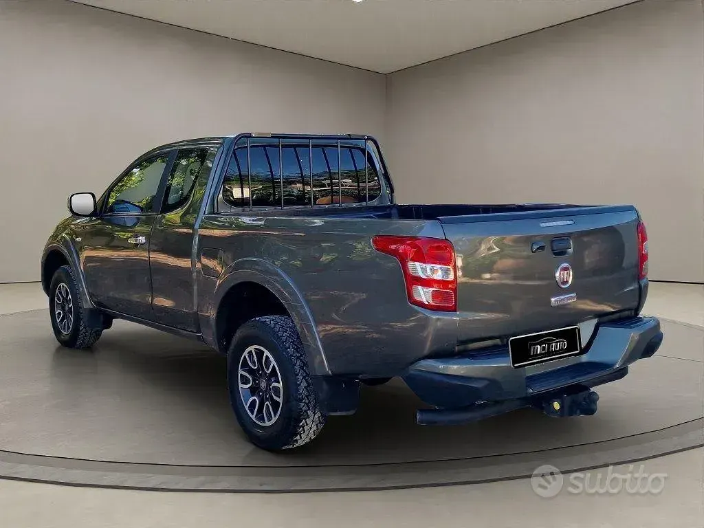 Usata Fiat Fullback 181 CV (133 kW) 2017 Grigio Pick-up