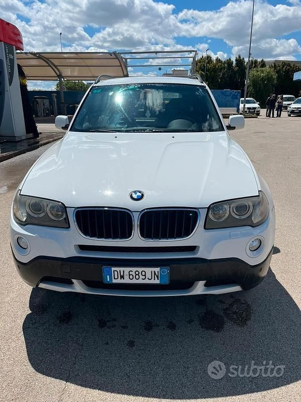 Bianco Usata 2009 BMW X3 SUV | 4000 € (Ottimo prezzo) - Immagine 1/4
