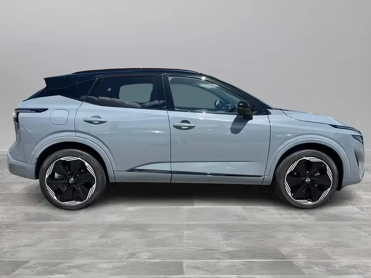 Nuova Nissan Qashqai N-Connecta 140 CV (102 kW) 2026 Grigio SUV