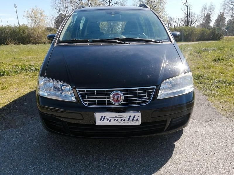 Usata Fiat Idea 70 CV (51 kW) 2009 Nero Monovolume