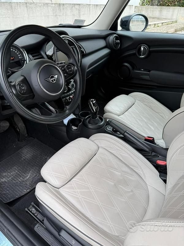 Usata Mini ONE Hype 102 CV (75 kW) 2021 Blu Utilitaria