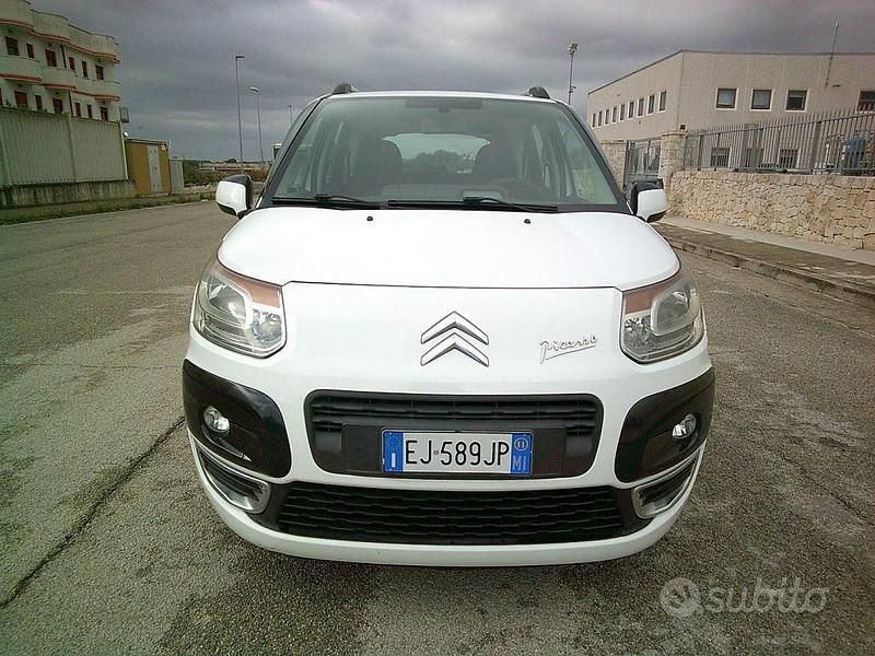 Usata Citroën C3 Picasso Business Class 92 CV (67 kW) 2011 Bianco pastello Monovolume