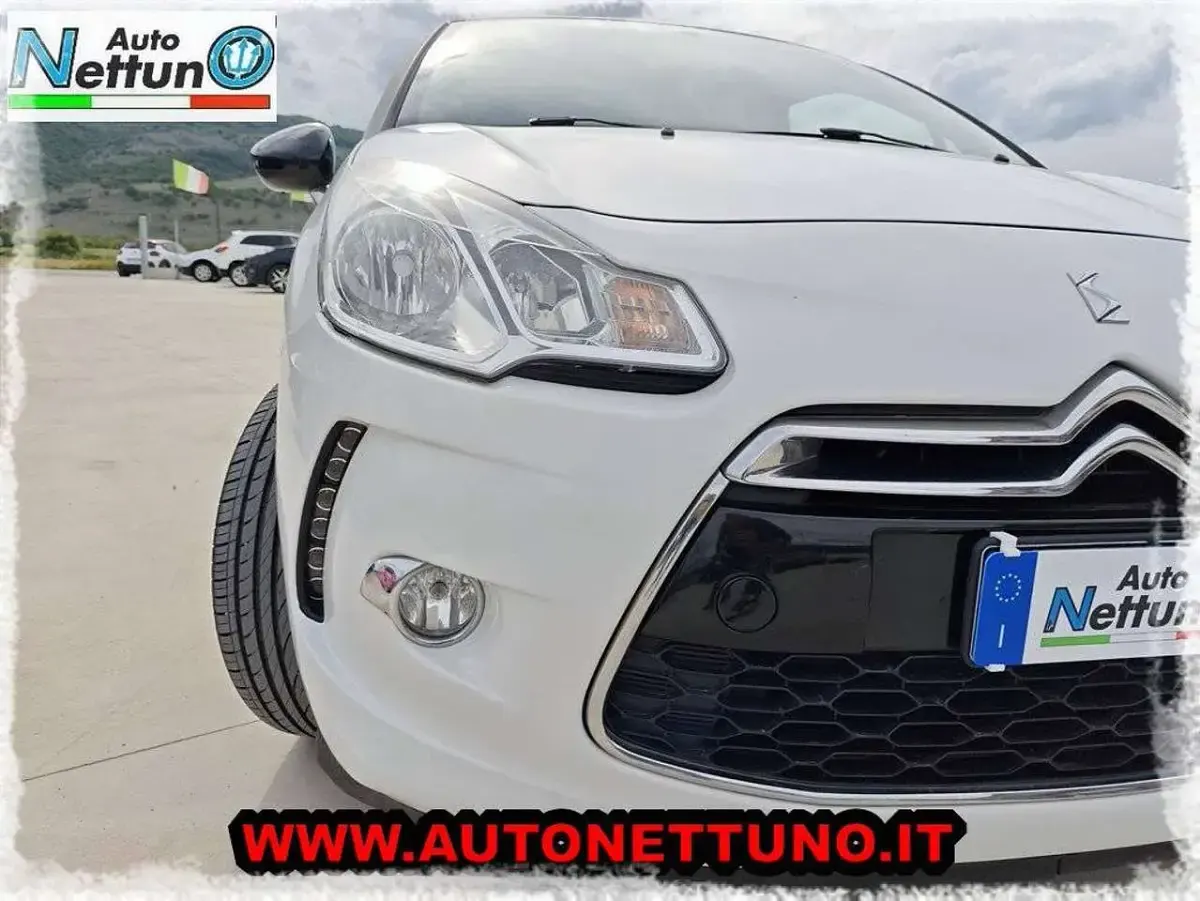 Usata Citroën DS3 So Chic 68 CV (50 kW) 2016 Bianco Utilitaria