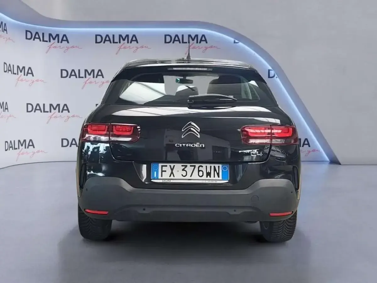 Usata Citroën C4 Feel 110 CV (80 kW) 2019 Nero SUV