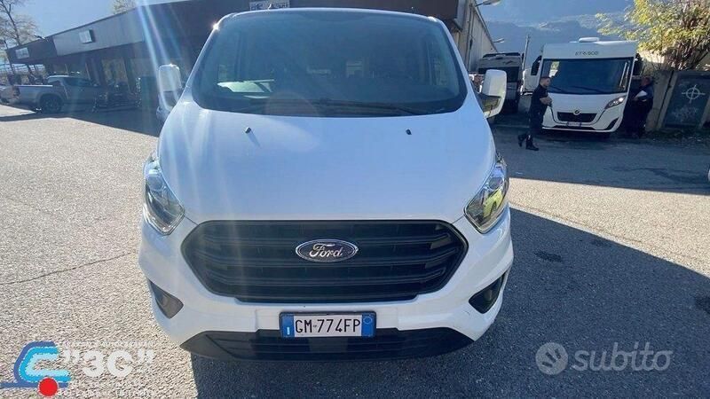Usata Ford Transit Custom Trend 131 CV (96 kW) 2023 Bianco Station wagon