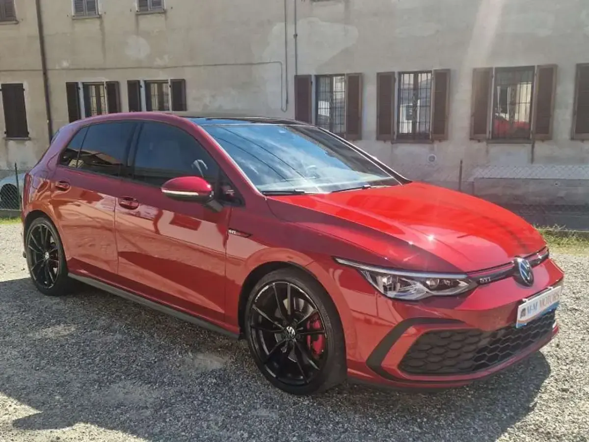Usata VW Golf VIII GTI 245 CV (180 kW) 2021 Rosso Berlina