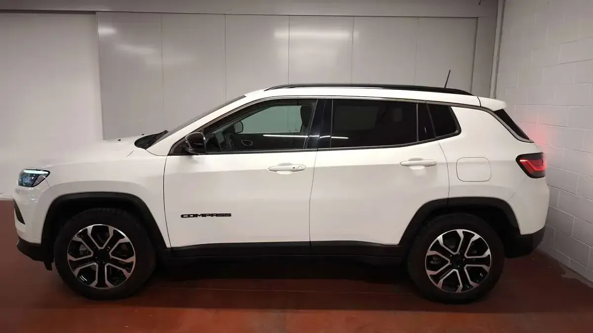 Usata Jeep Compass Limited 131 CV (96 kW) 2022 Bianco SUV