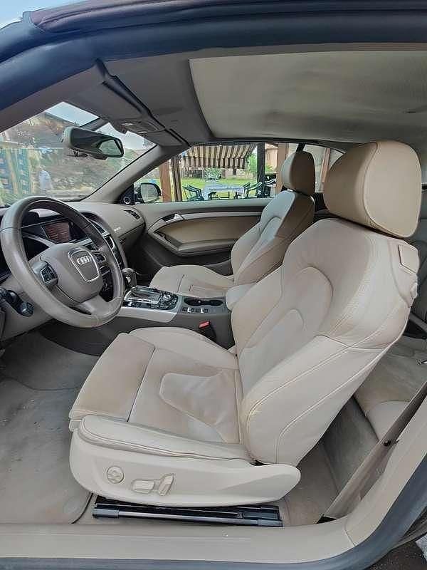 Usata Audi A5 Cabriolet Ambiente 160 CV (117 kW) 2011 Marrone Cabrio