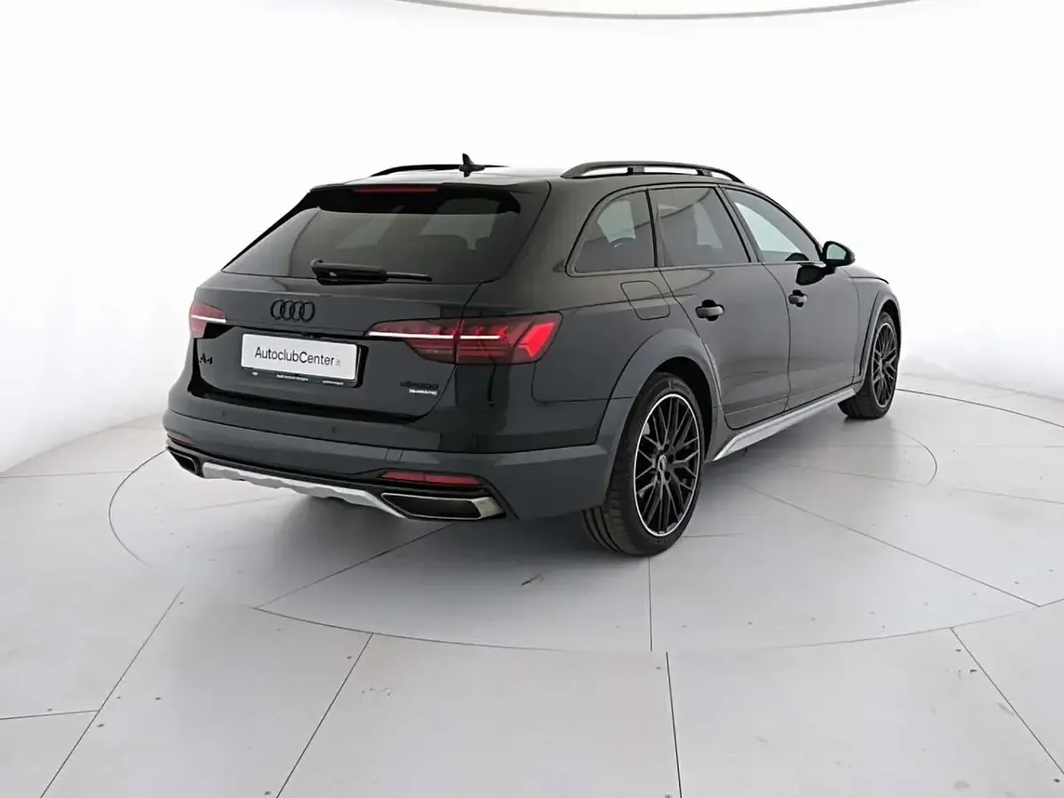 Usata Audi A4 Allroad 204 CV (150 kW) 2024 Nero Station wagon