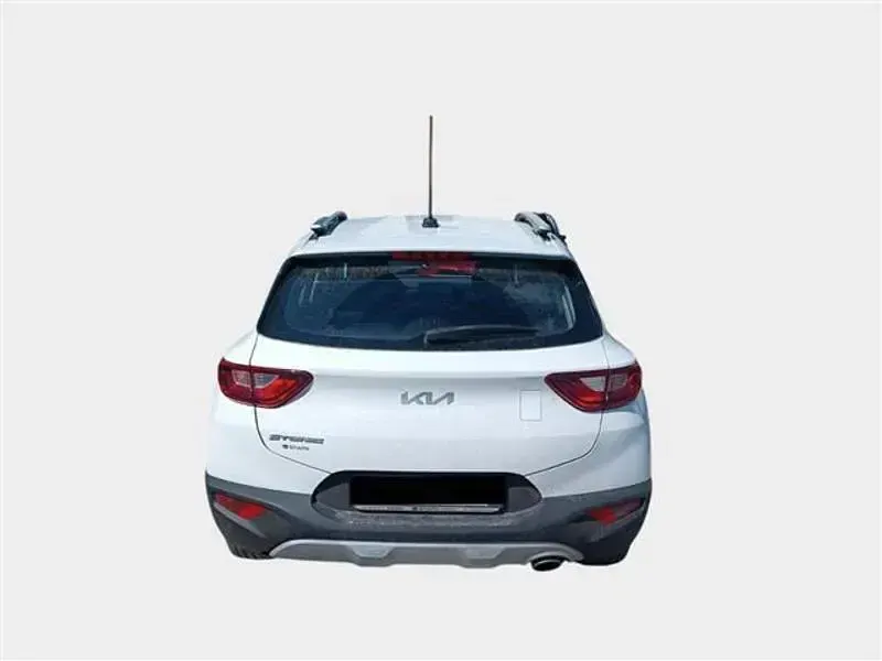Usata Kia Stonic Urban 82 CV (60 kW) 2022 Bianco SUV