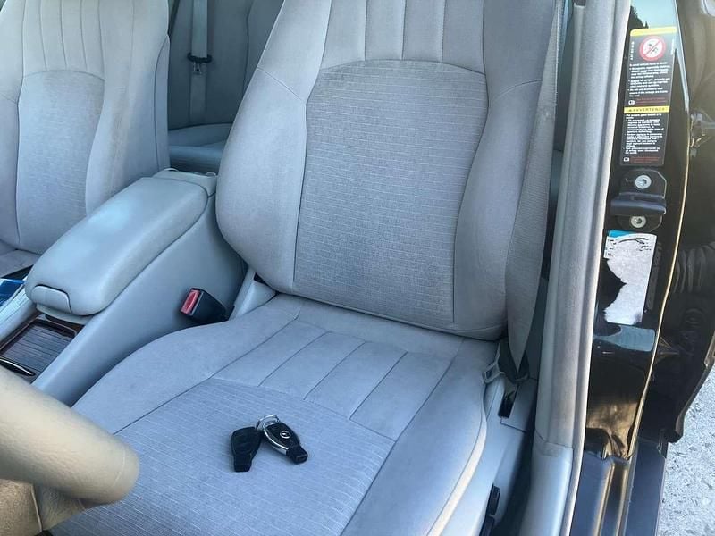 Usata Mercedes C220 Elegance 150 CV (110 kW) 2005 Nero Berlina