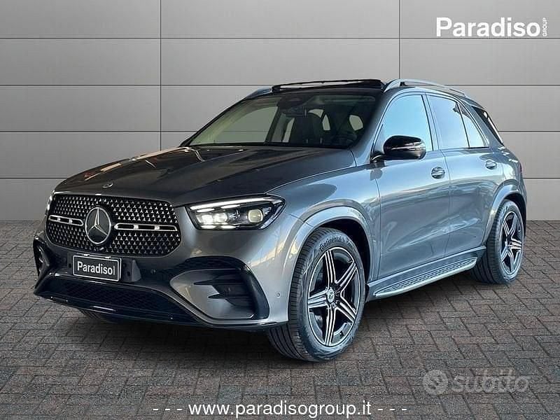 Nuova Mercedes GLE350 197 CV (144 kW) 2025 Grigio SUV