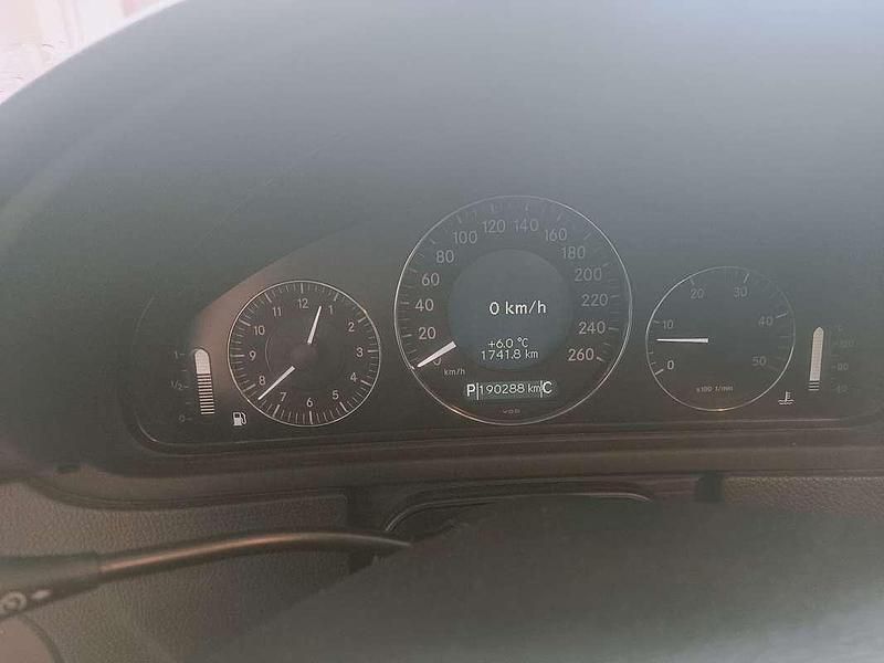 Usata Mercedes CLK270 Avantgarde 170 CV (125 kW) 2005 Coupé