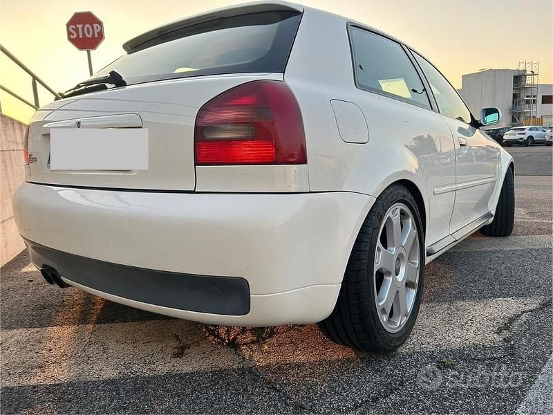 Usata Audi S3 Ambiente 210 CV (154 kW) 1999 Bianco Utilitaria