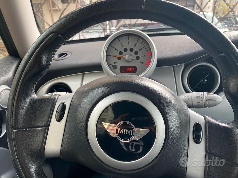 Usata Mini Cooper 2003 Verde Utilitaria