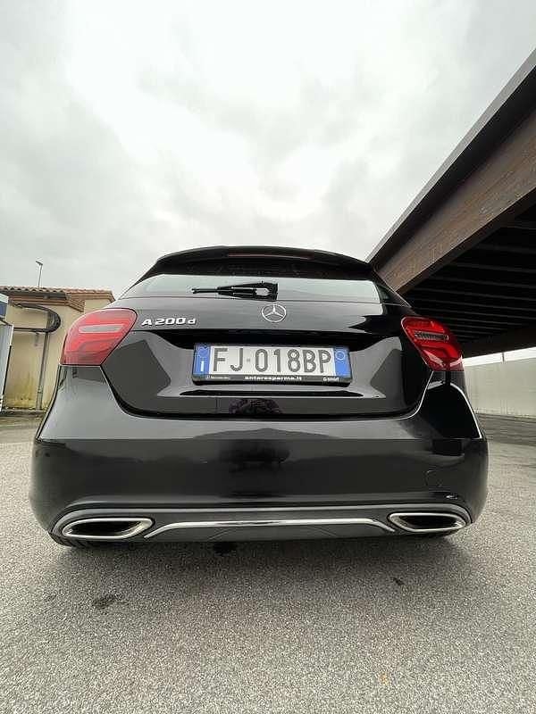 Usata Mercedes A200 136 CV (100 kW) 2017 Berlina
