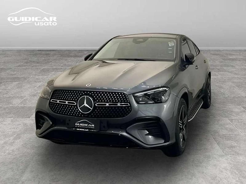 Argento selenite Nuova 2025 Mercedes GLE300 AMG Line Premium Coupé | 92.800 € (Buon prezzo) - Immagine 1/4