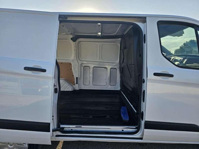 Usata Ford Transit Custom Trend 131 CV (96 kW) 2023 Bianco Furgone