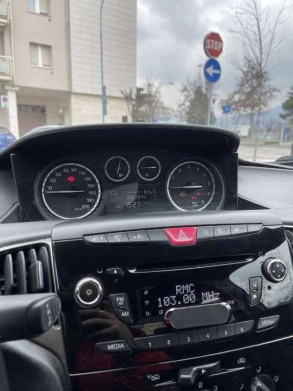 Usata Lancia Ypsilon Silver 69 CV (50 kW) 2012 Utilitaria