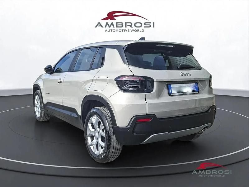 Używany Jeep Avenger Altitude 101 KM (74 kW) 2023 Beżowy SUV