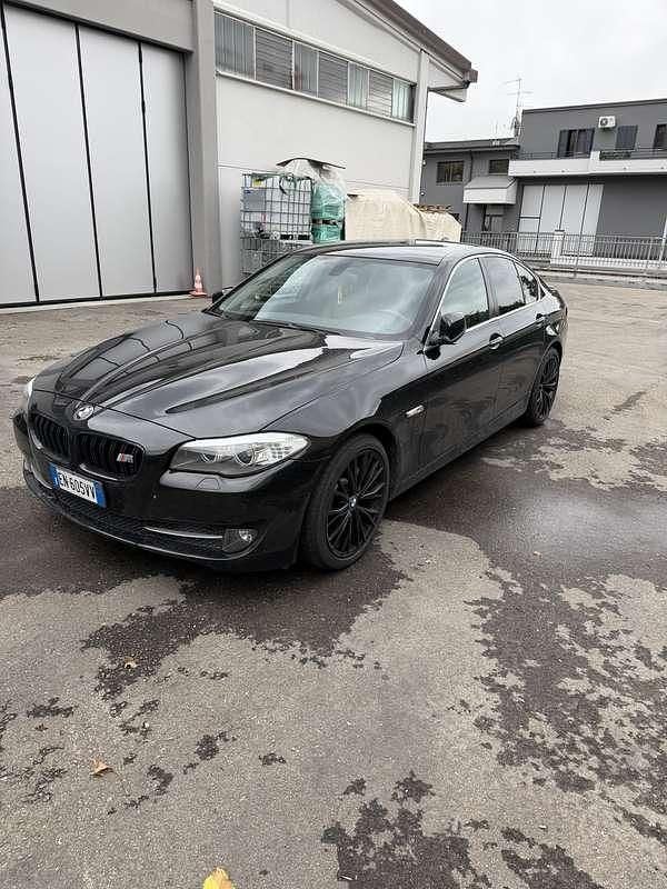 Usata BMW 530 258 CV (189 kW) 2012 Berlina