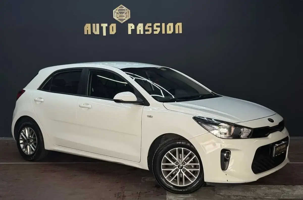 Usata Kia Rio 84 CV (61 kW) 2020 Other Berlina