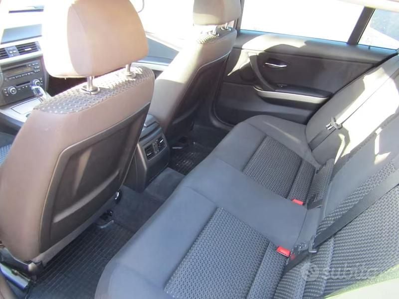 Usata BMW 318 143 CV (105 kW) 2012 Station wagon