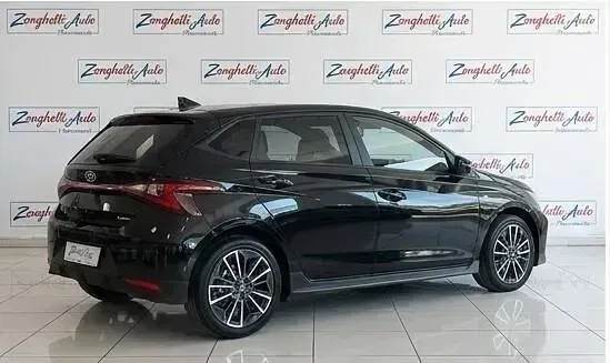Usata Hyundai i20 119 CV (87 kW) 2022 Nero Utilitaria
