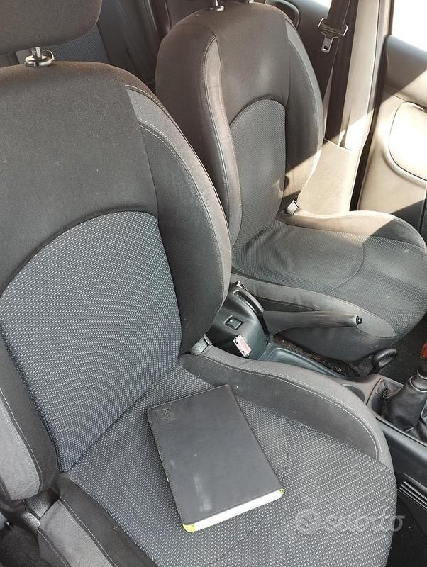 Occasion Peugeot 206+ 88 ch (64 kW) 2010 Gris Citadine