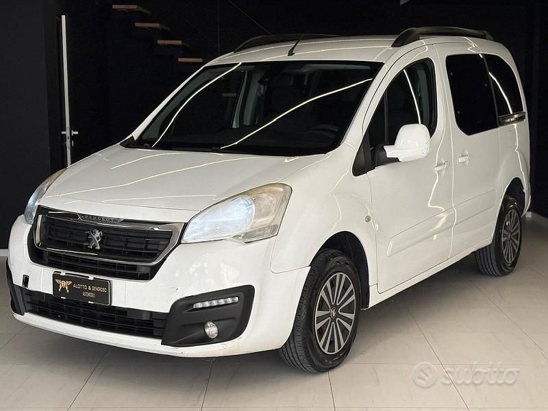 Usata Peugeot Partner Tepee Active 120 CV (88 kW) 2017 Bianco Monovolume