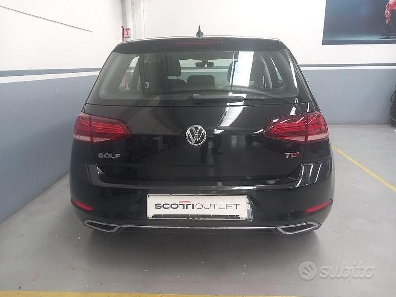 Usata VW Golf VII Executive 116 CV (85 kW) 2017 Nero Berlina