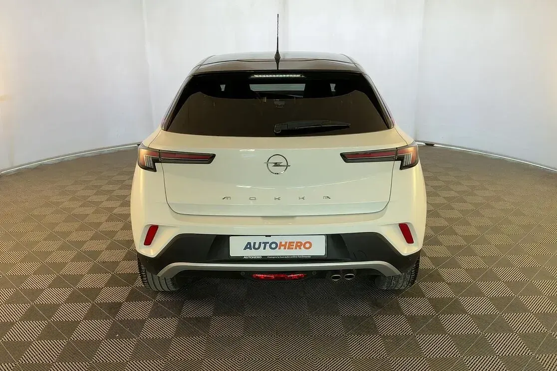 Usata Opel Mokka GS Line 131 CV (96 kW) 2021 Bianco SUV