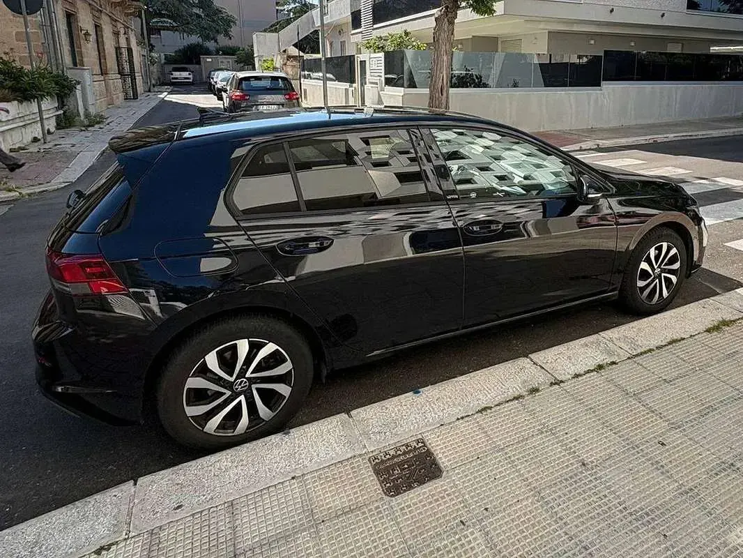 Usata VW Golf VIII Edition 131 CV (96 kW) 2021 Nero Berlina