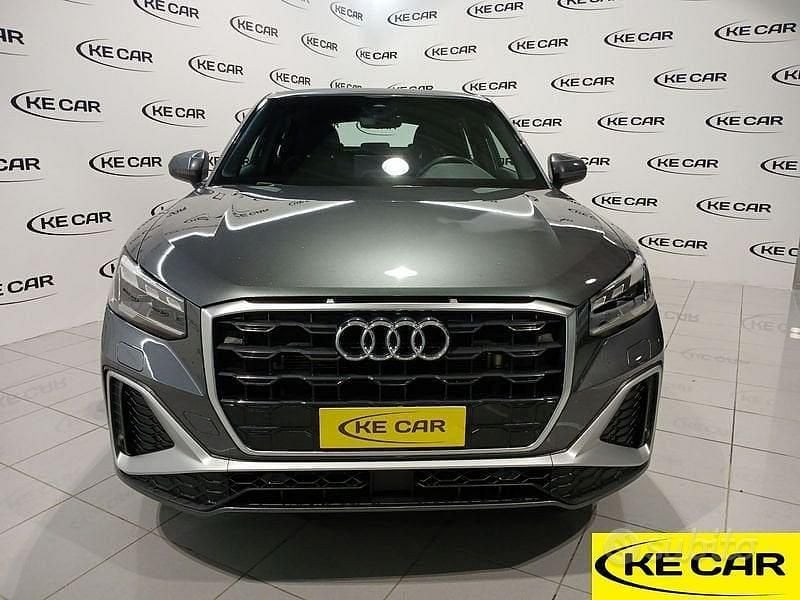 Usata Audi Q2 Ambiente 150 CV (110 kW) 2025 Grigio SUV