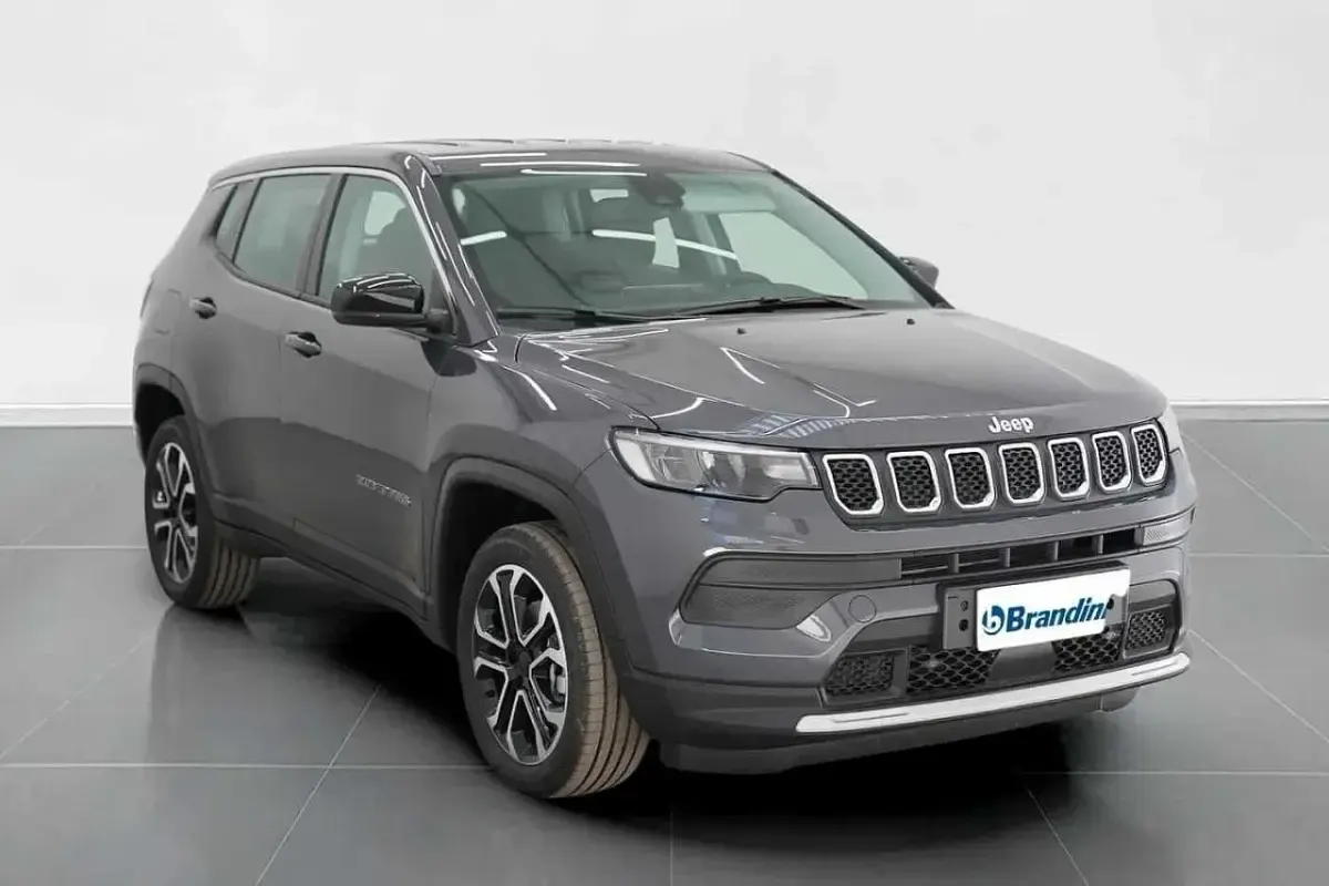 Nuova Jeep Compass Altitude 131 CV (96 kW) 2025 Graphite grey SUV