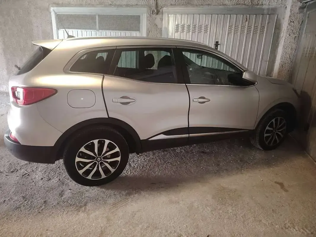 Usata Renault Kadjar 116 CV (85 kW) 2019 Argento SUV