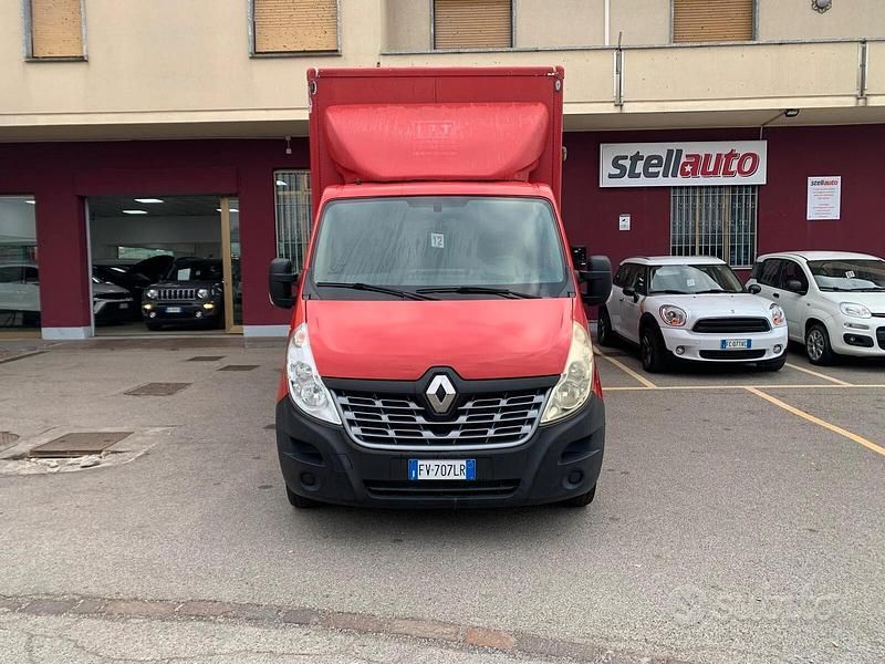 Usata Renault Master 165 CV (121 kW) 2019 Rosso Furgone