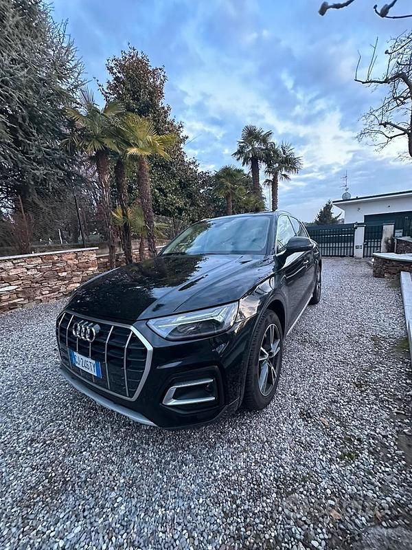 Usata Audi Q5 Business 163 CV (119 kW) 2022 Nero SUV