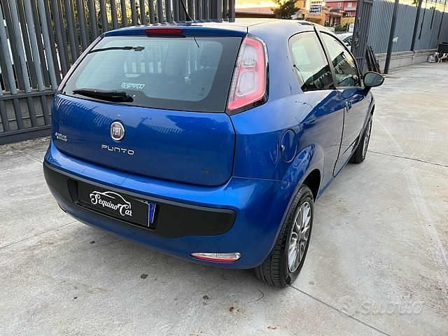 Usata Fiat Punto Evo 165 CV (121 kW) 2011 Blu Utilitaria