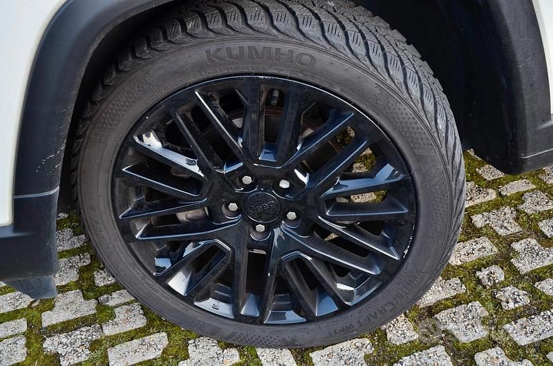 Occasion Jeep Compass Night Eagle 131 ch (96 kW) 2022 Blanc SUV