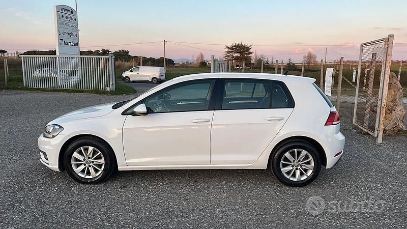 Usata VW Golf VII Executive 116 CV (85 kW) 2017 Bianco Berlina