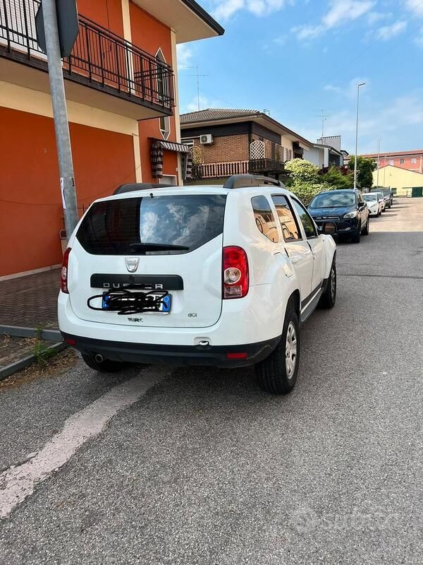 Usata Dacia Duster 115 CV (84 kW) 2013 Bianco SUV
