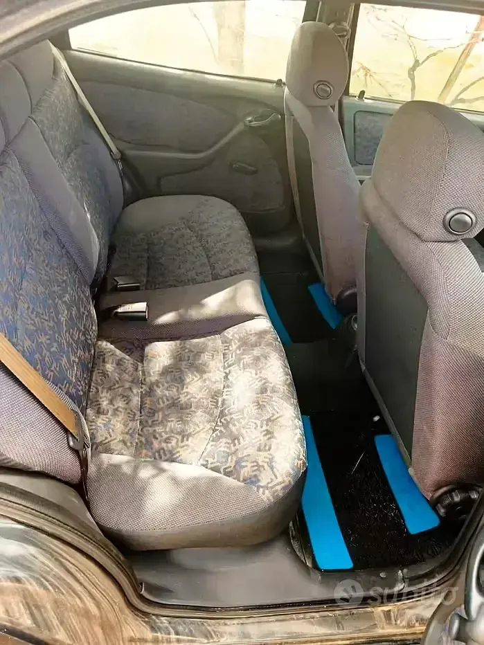 Usata Fiat Brava 103 CV (75 kW) 2000 Blu Utilitaria