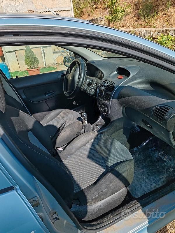 Usata Peugeot 206 68 CV (50 kW) 2006