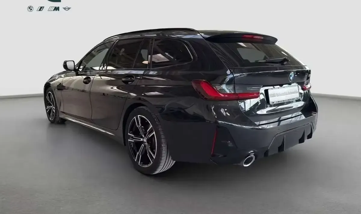 Usata BMW 320 M Sport 190 CV (139 kW) 2025 Nero Station wagon
