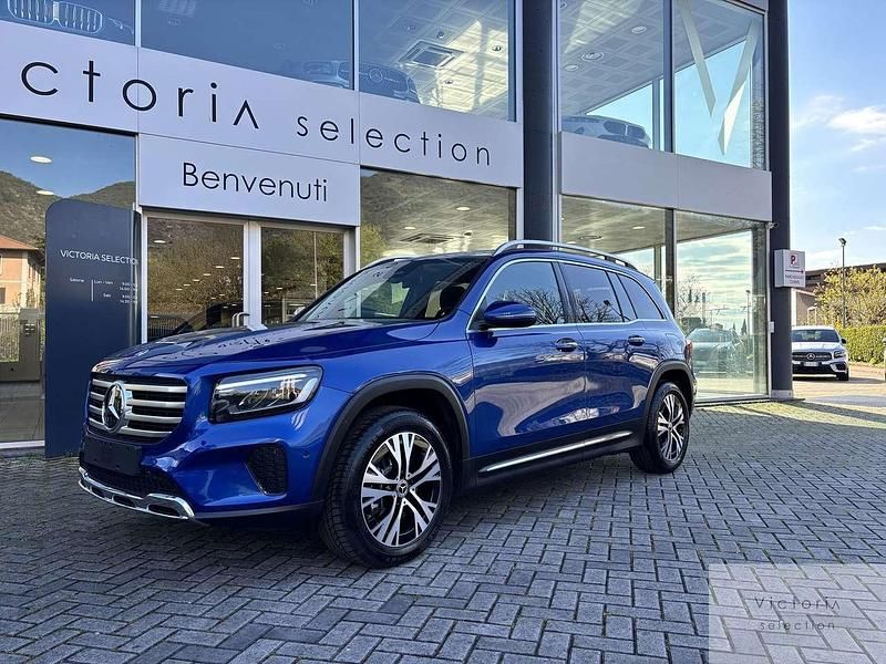 Usata Mercedes GLB200 Advanced 150 CV (110 kW) 2024 Blu/azzurro SUV