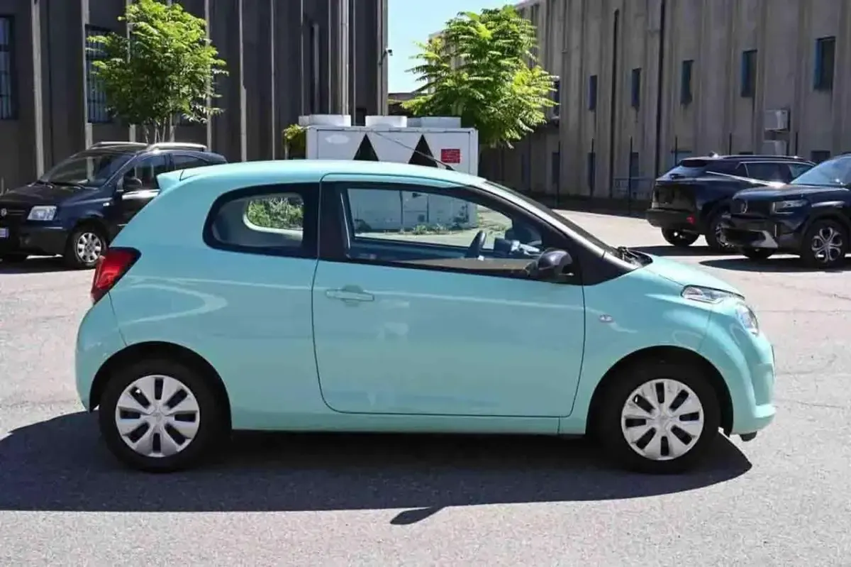Usata Citroën C1 Feel 72 CV (52 kW) 2020 Azzurro Utilitaria