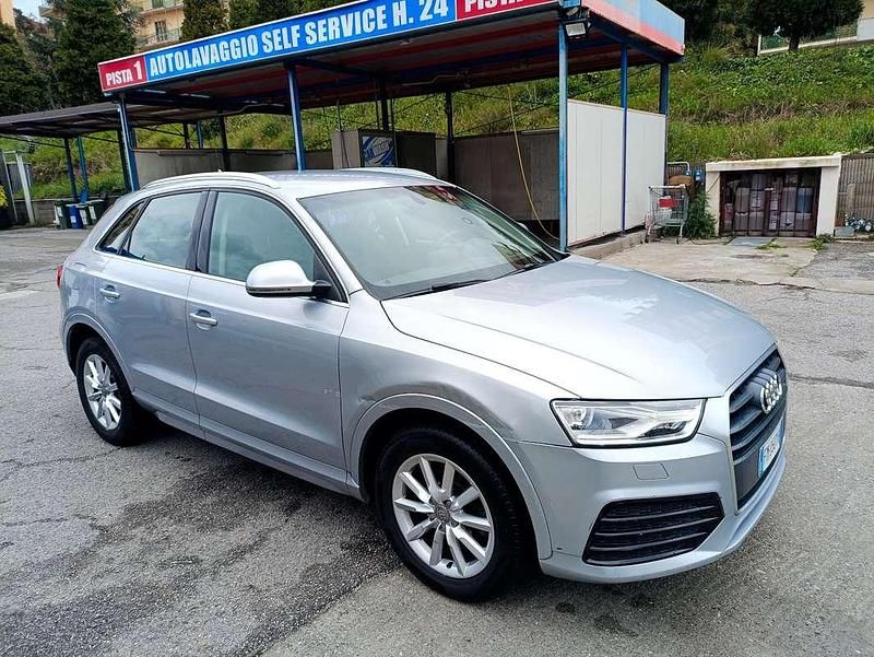Usata Audi Q3 Ambiente 120 CV (88 kW) 2017 Argento SUV
