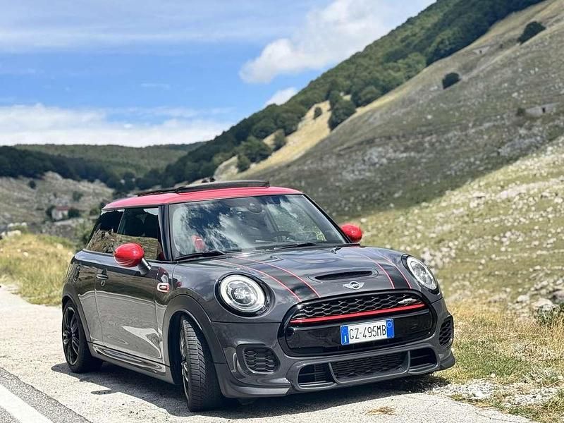 Usata Mini John Cooper Works 231 CV (169 kW) 2018 Utilitaria
