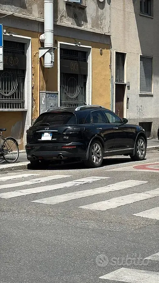 Usata Infiniti Fx35 280 CV (205 kW) 2006 Nero SUV
